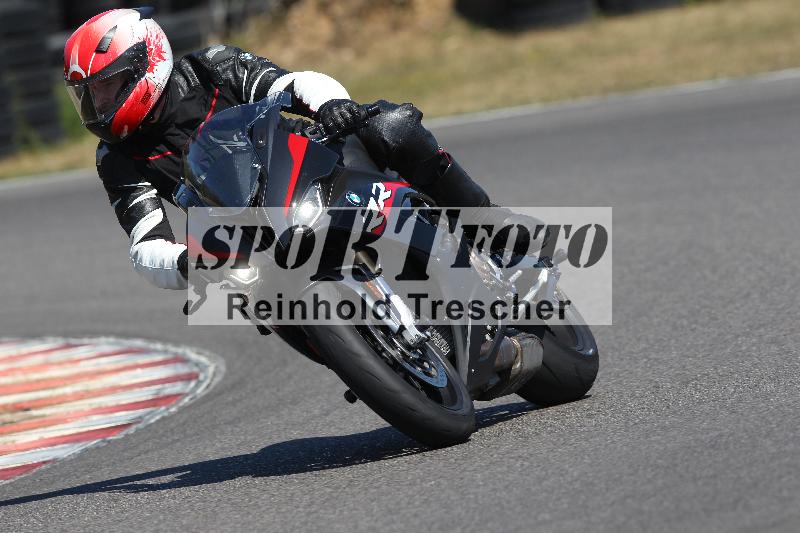 Archiv-2022/51 10.08.2022 Freeride Training ADR/Medium/unklar